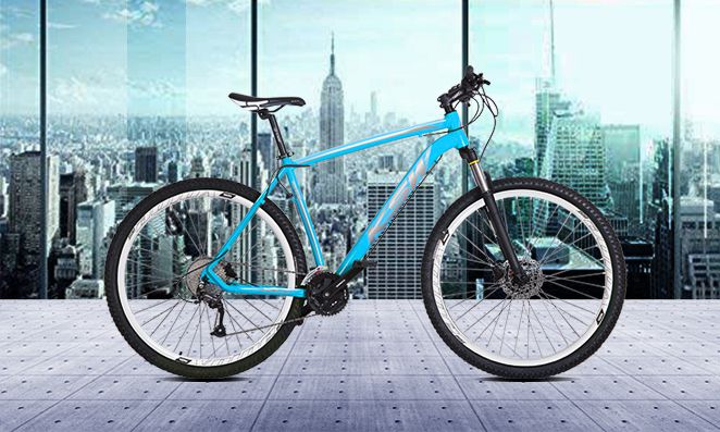 Bicicleta de frente para a cidade