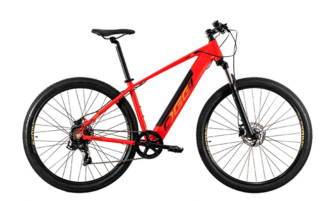 Bicicleta elétrica de cor predominante vermelha com detalhes em preto, modelo Oggi e-bike