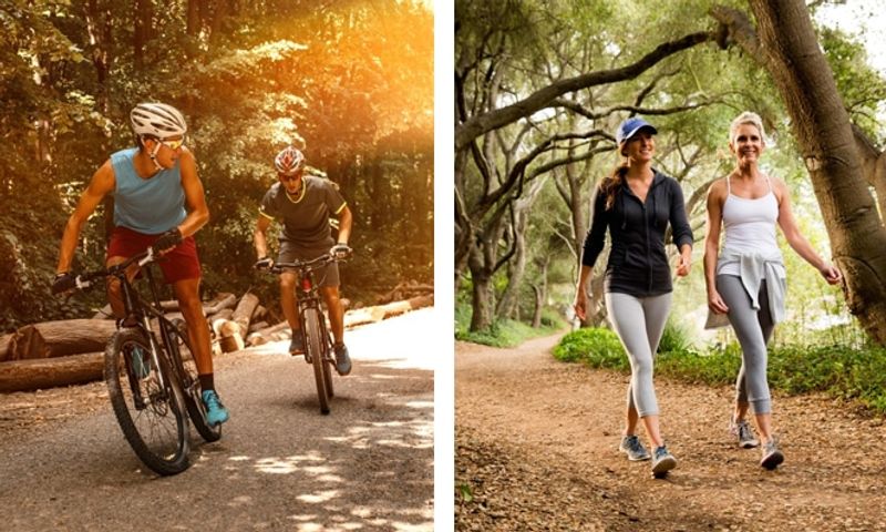 06 pedal vs caminhar Dois ciclistas pedalando e duas mulheres caminhando