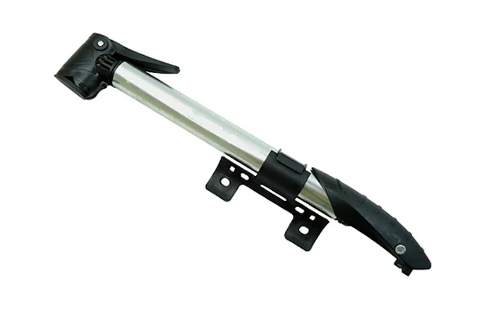 Imagem de uma bomba de encher pneu de quadro